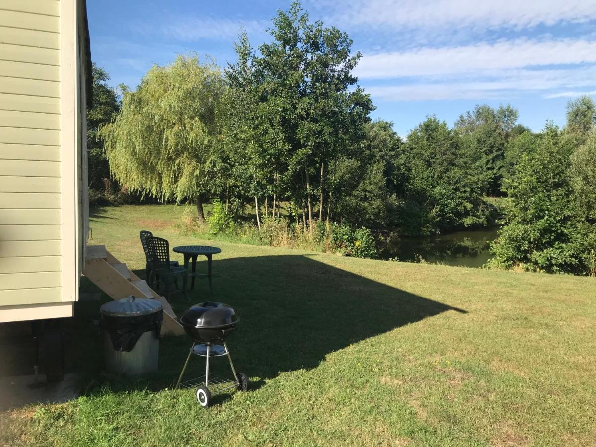 Elton Barn Fishery & Retreat 诺丁汉 外观 照片